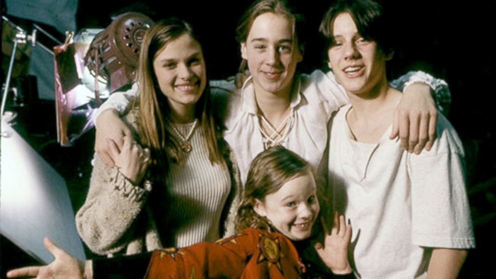 Hocus Pocus cast members - Allison, Thackery Binx, Max Dennison, and Dani Dennison. 